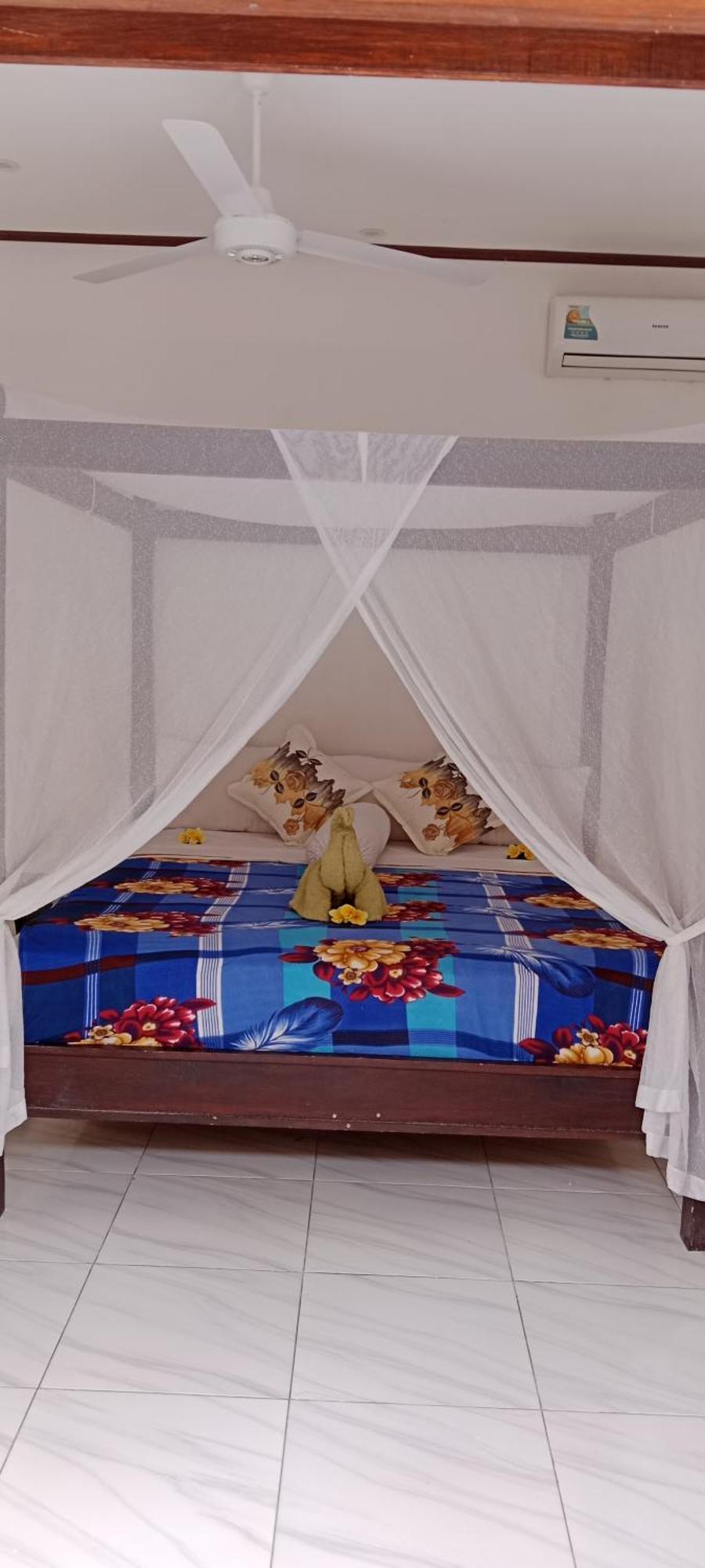 Beten Enjung Home Stay&waroeng Amed Buitenkant foto