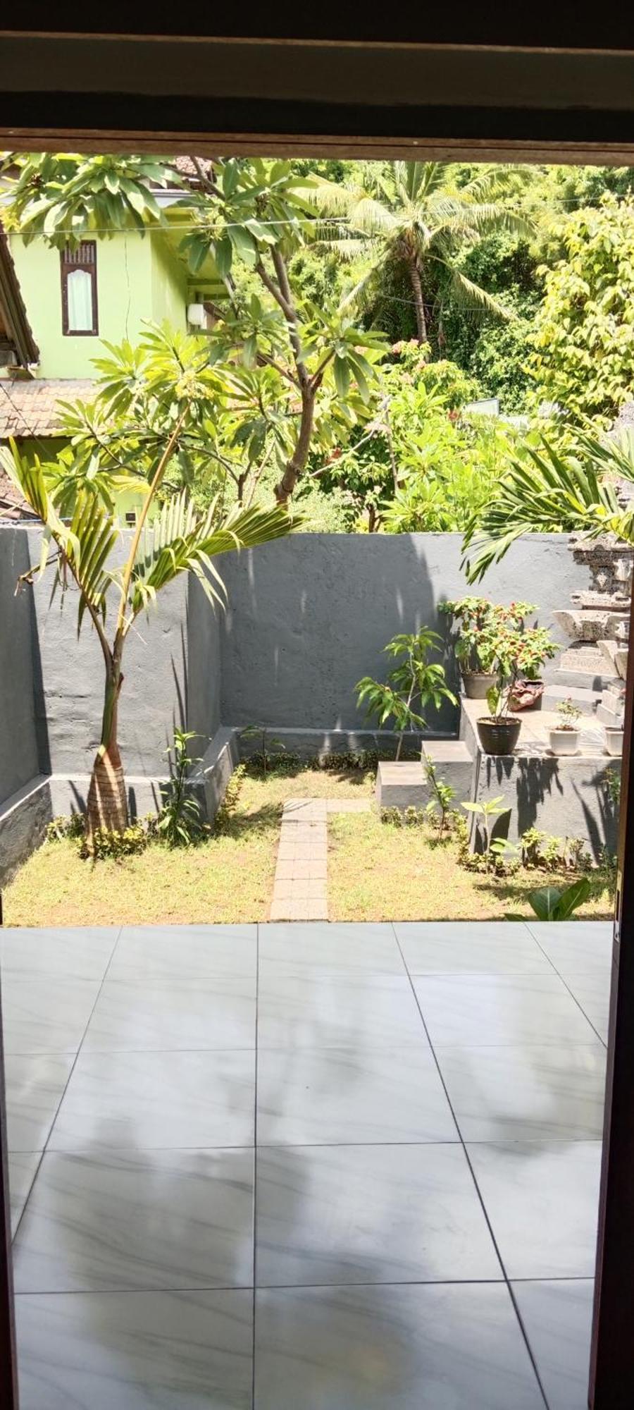 Beten Enjung Home Stay&waroeng Amed Buitenkant foto